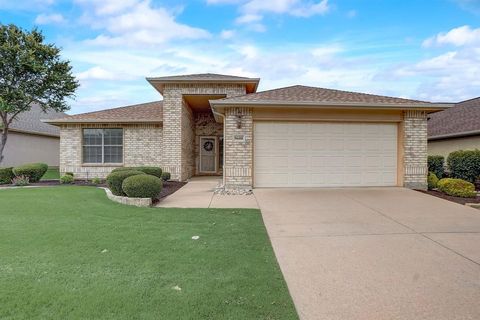 Single Family Residence in Denton TX 9608 Rosewood Drive.jpg