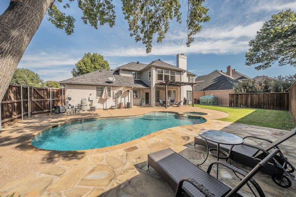 1004 Saint Andrews Drive