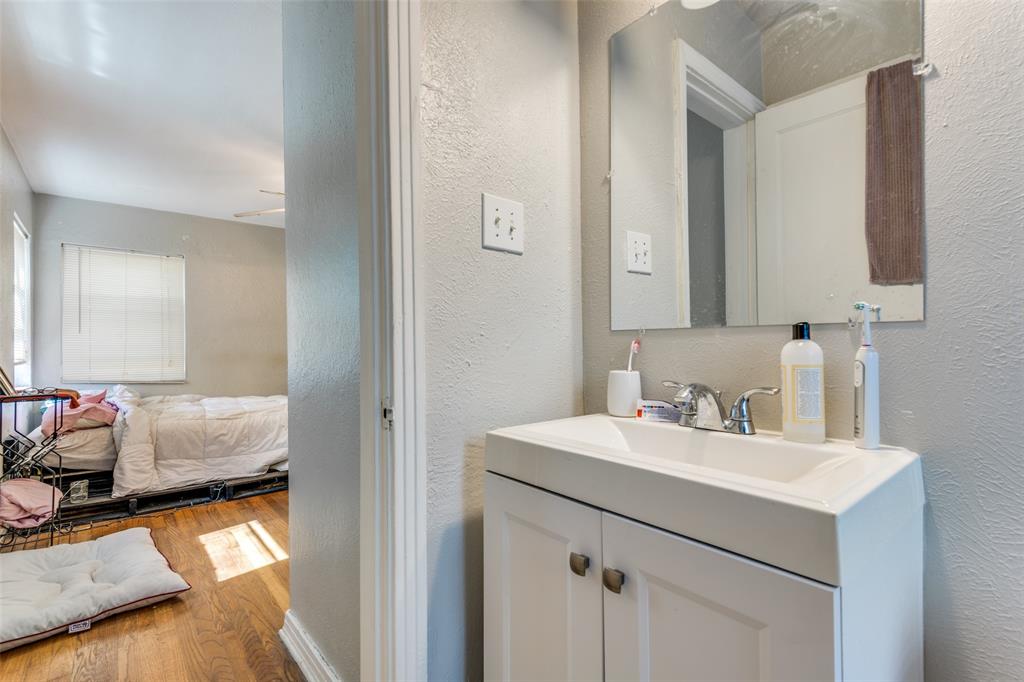 Carroll Park - Residential Lease