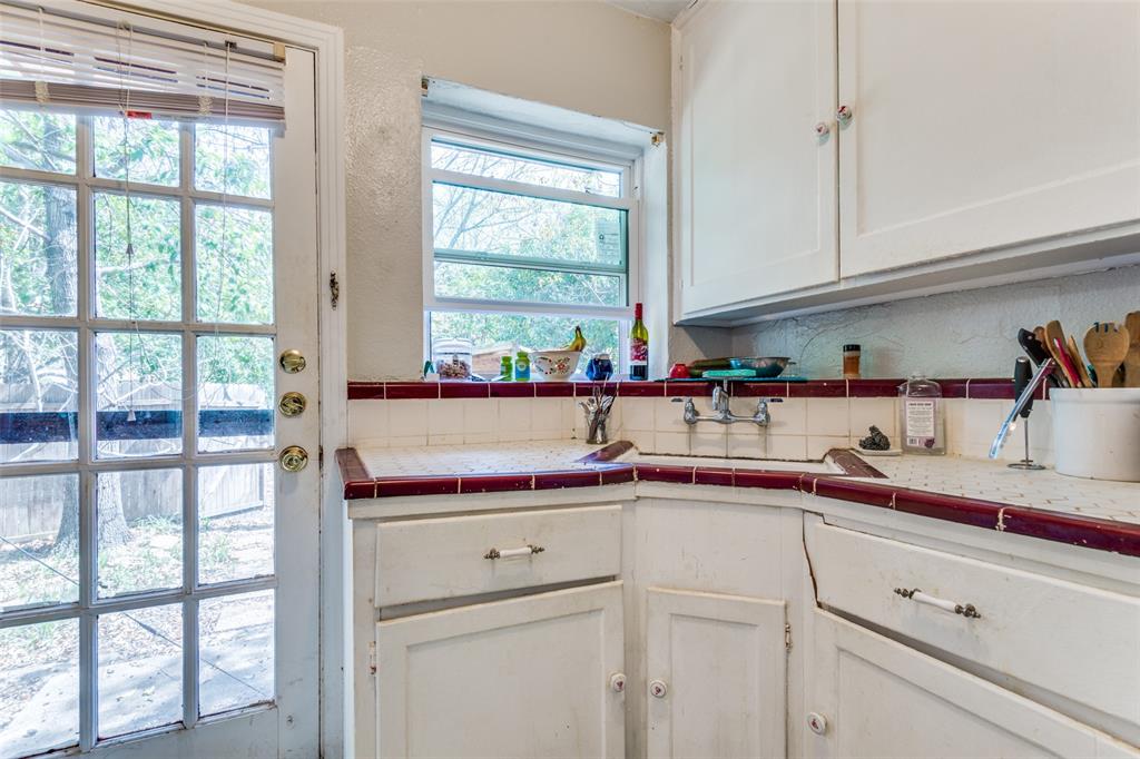 Carroll Park - Residential Lease