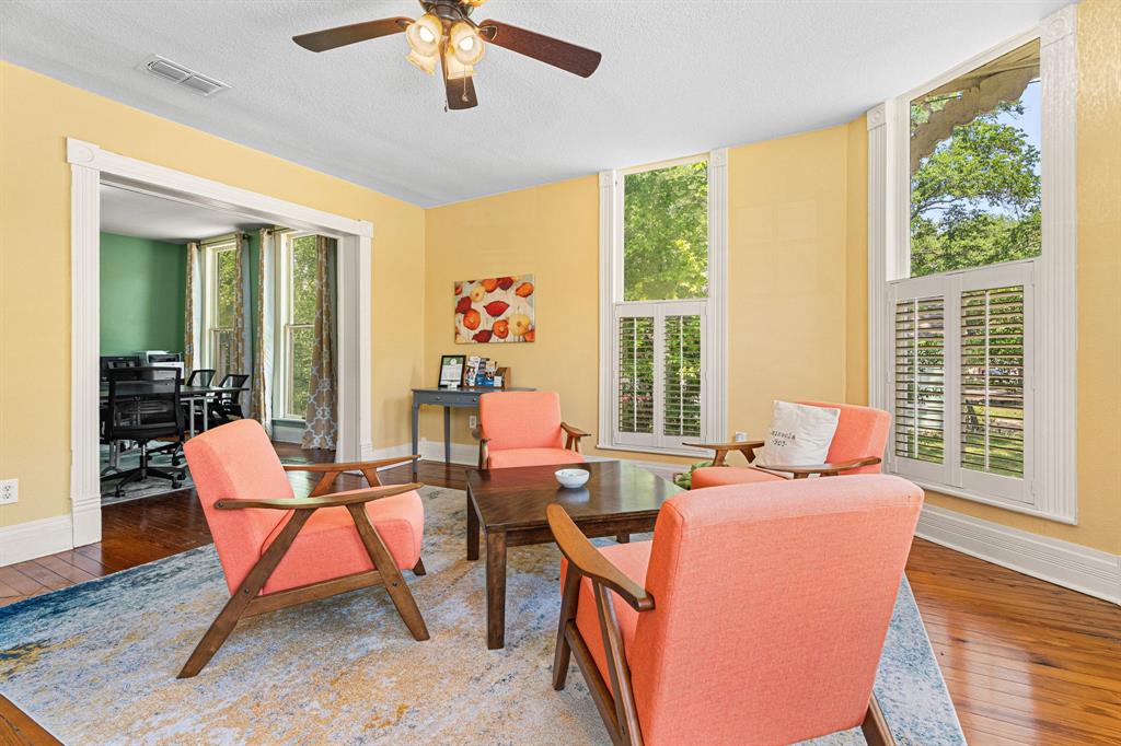 Mineola Townsites - Residential