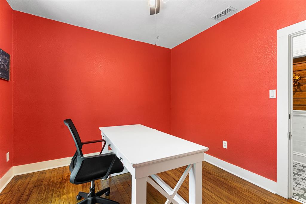 Mineola Townsites - Residential