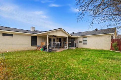 Tiny photo for 1400 Glasgow Road, Fort Worth, TX 76134 (MLS # 21189086)