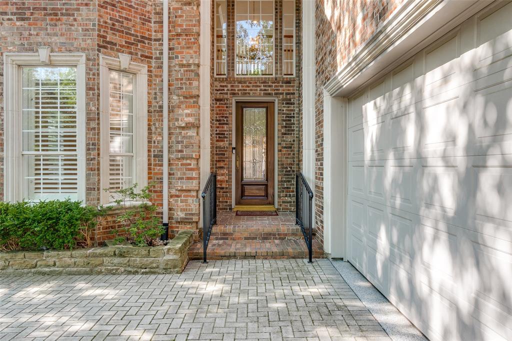 2 Birchmont Lane