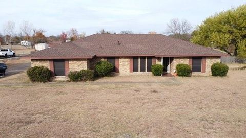 134 Hollie Drive Red Oak TX 75154