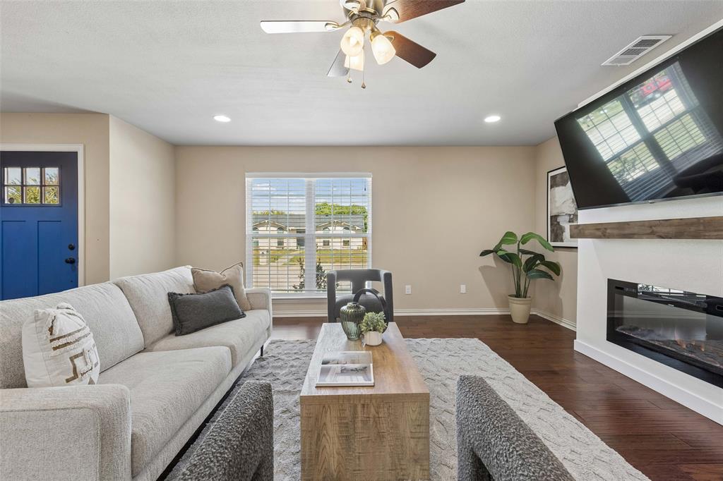 8106 Woodside Road