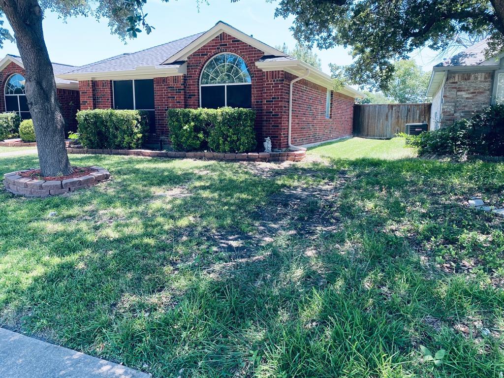 2520 Dandelion Lane