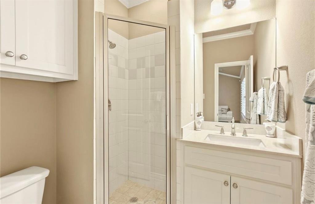 Arlington, Texas 76001, United States, 3 Bedrooms Bedrooms, ,3 BathroomsBathrooms,Residential,Active,3863