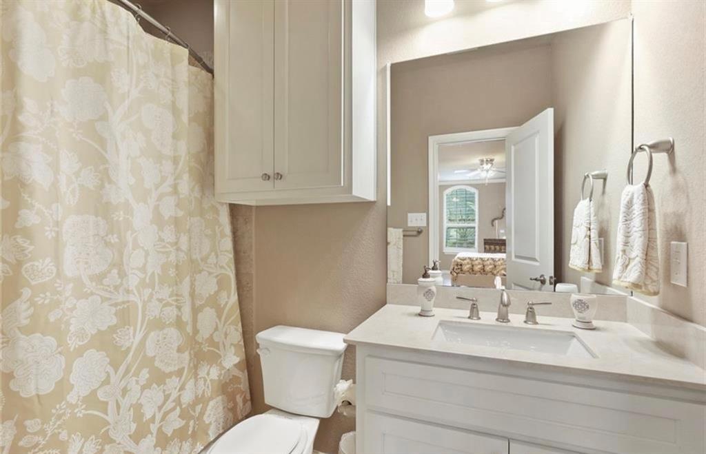 Arlington, Texas 76001, United States, 3 Bedrooms Bedrooms, ,3 BathroomsBathrooms,Residential,Active,3863