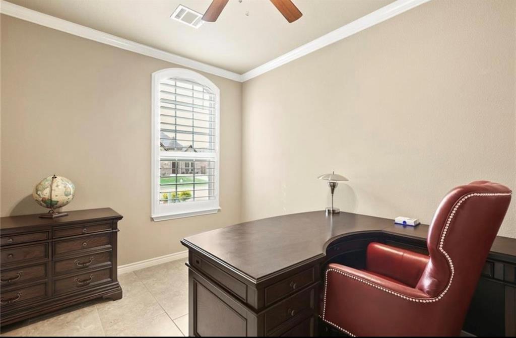 Arlington, Texas 76001, United States, 3 Bedrooms Bedrooms, ,3 BathroomsBathrooms,Residential,Active,3863