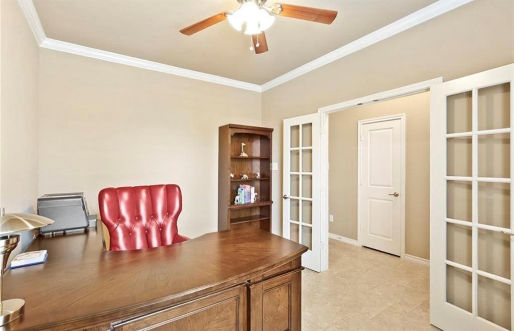 Arlington, Texas 76001, United States, 3 Bedrooms Bedrooms, ,3 BathroomsBathrooms,Residential,Active,3863