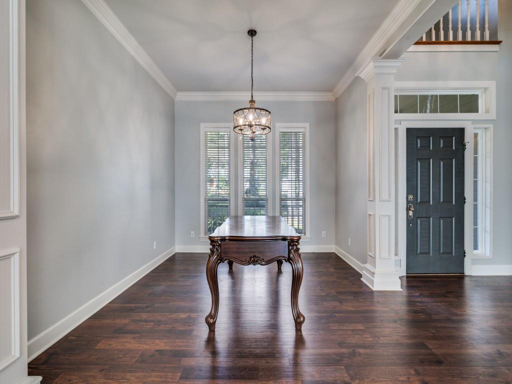 1624 Meadowlark Lane