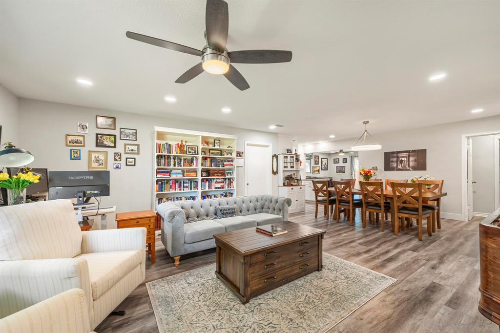 10129 Lingo Lane