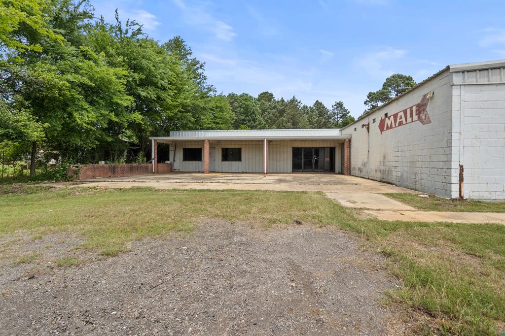 Photo 1 of 40 — 1301 HWY 11, Hughes Springs, TX 75656