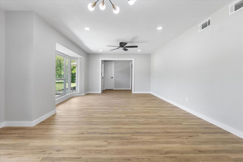 706 W Five Mile Parkway