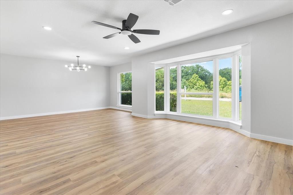 706 W Five Mile Parkway