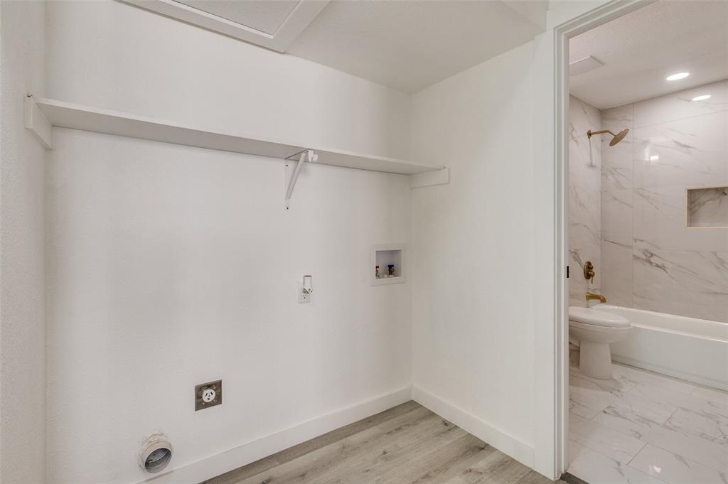 366931 - Residential