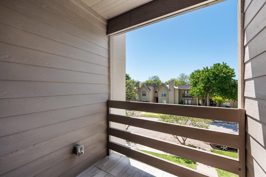 Timberleaf Lane Twnhms - Residential