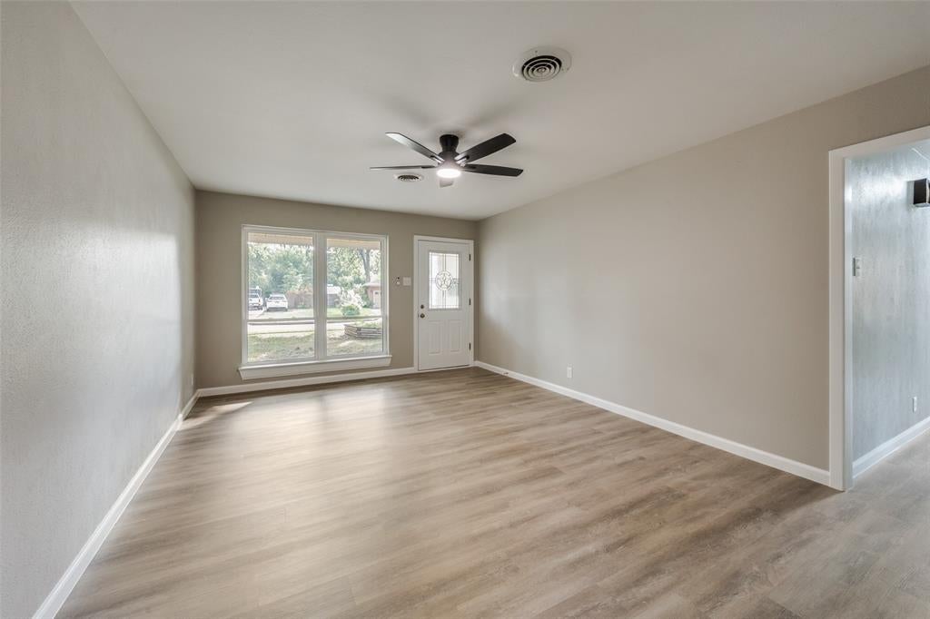 800 Sherwood Drive