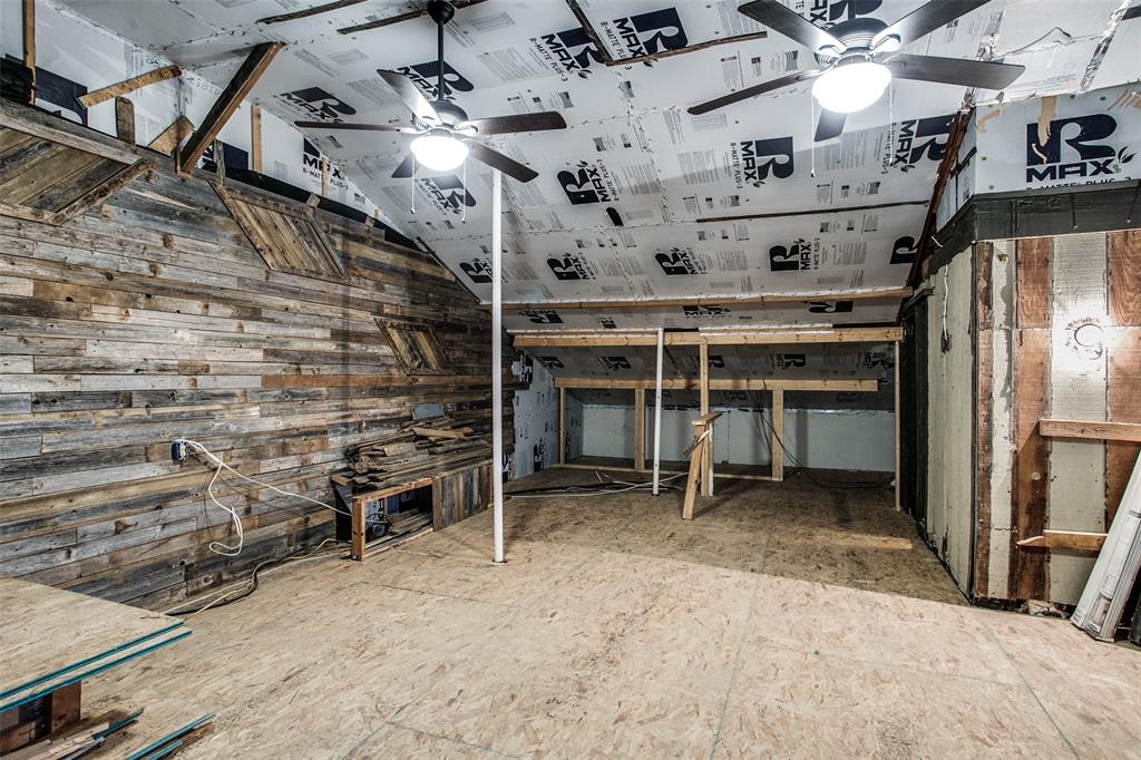 Oakbrook On The Lake - Residential