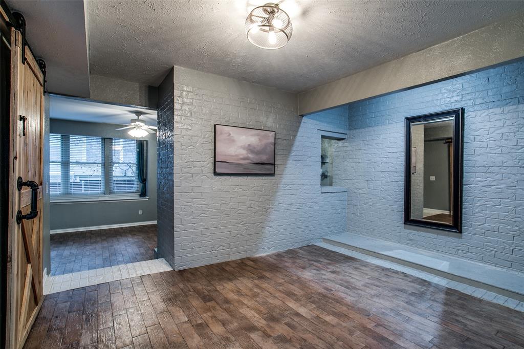 Oakbrook On The Lake - Residential