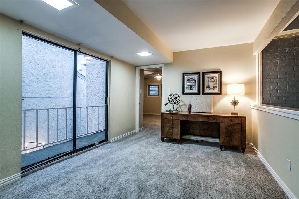 Oakbrook On The Lake - Residential