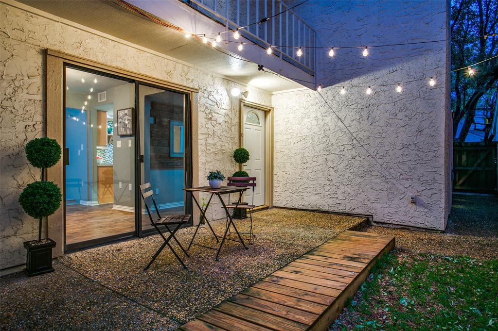 Oakbrook On The Lake - Residential