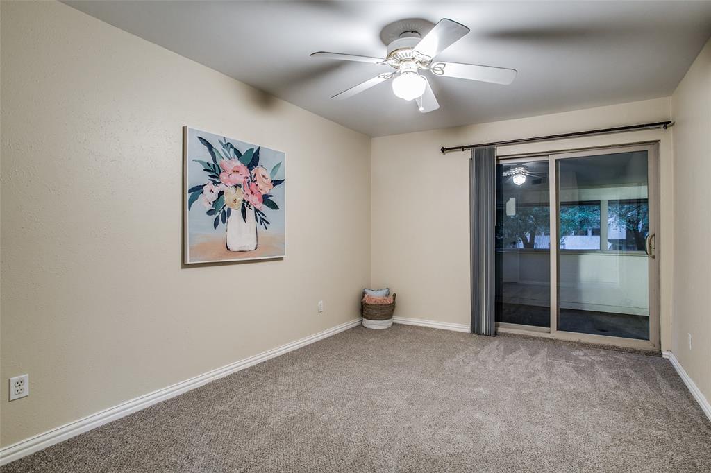 Oakbrook On The Lake - Residential