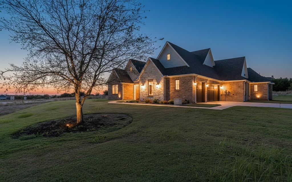 2031 Meadowlark Court
