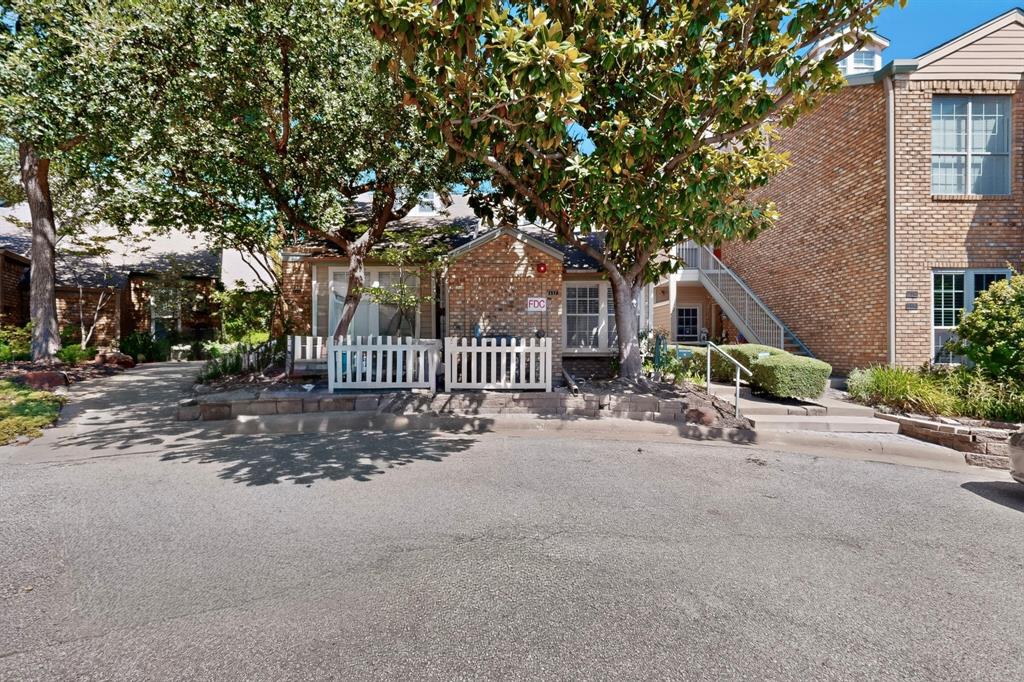 5565 Preston Oaks Road 117