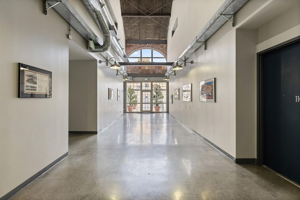 Soco Urban Loft Condo - Residential Lease