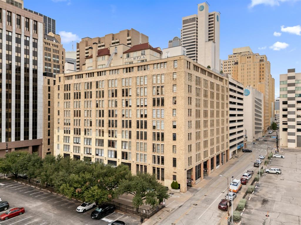 Soco Urban Loft Condo - Residential Lease