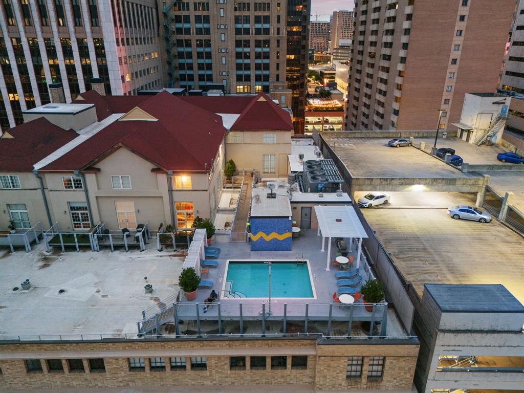 Soco Urban Loft Condo - Residential Lease