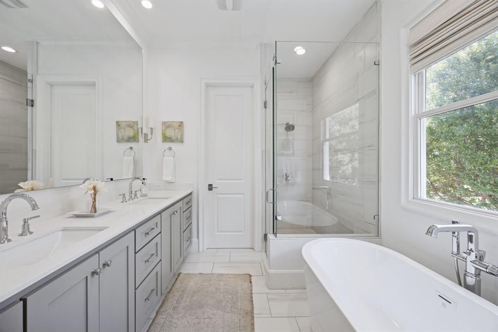 Long Cove - Residential