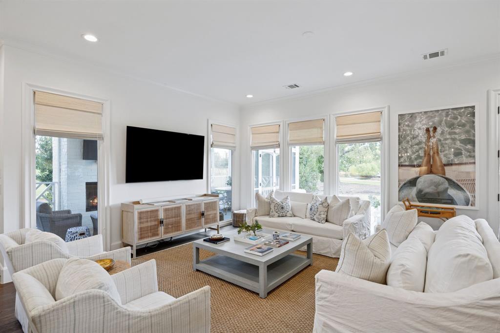 Long Cove - Residential