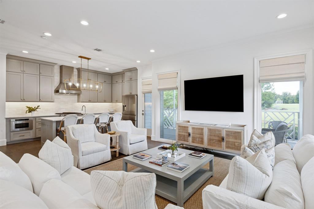 Long Cove - Residential