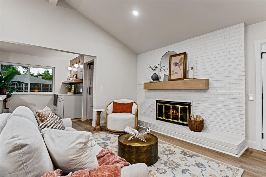 3002 Deep Valley Trail