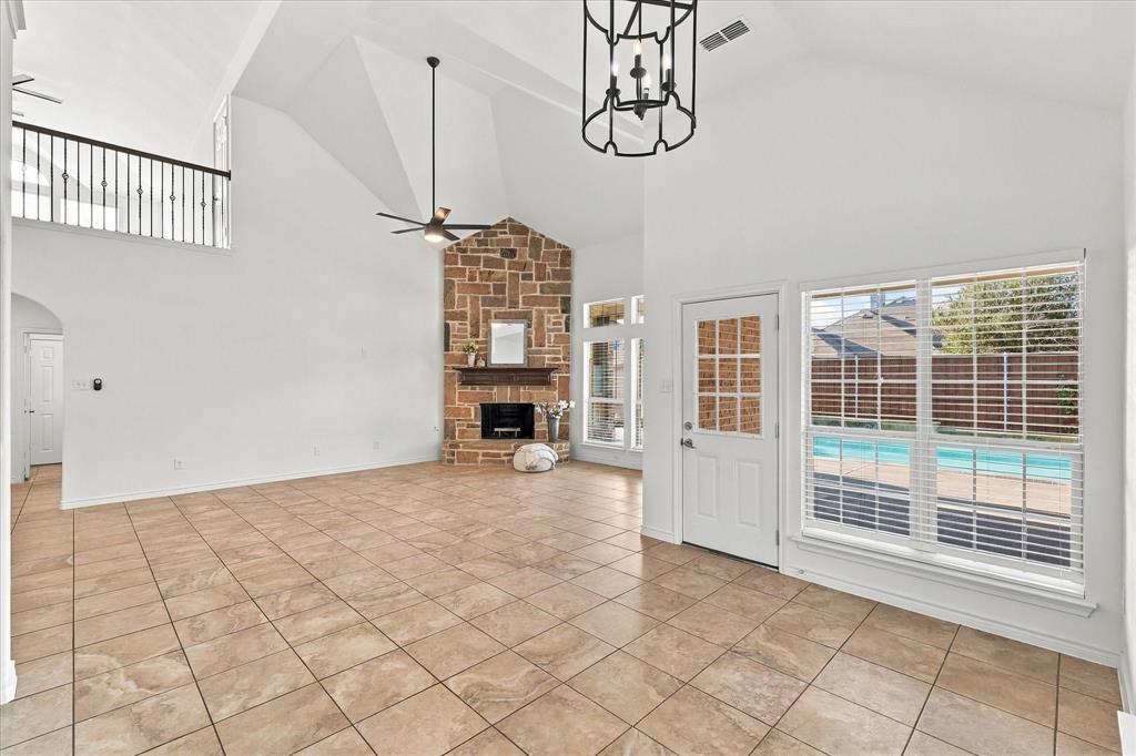 1329 Bateman Lane