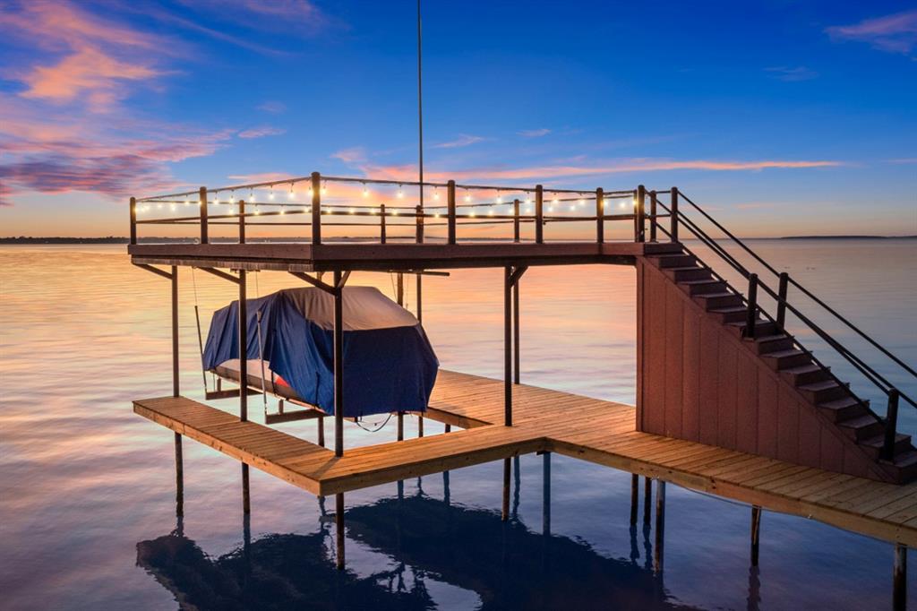 Loon Bay - Residential