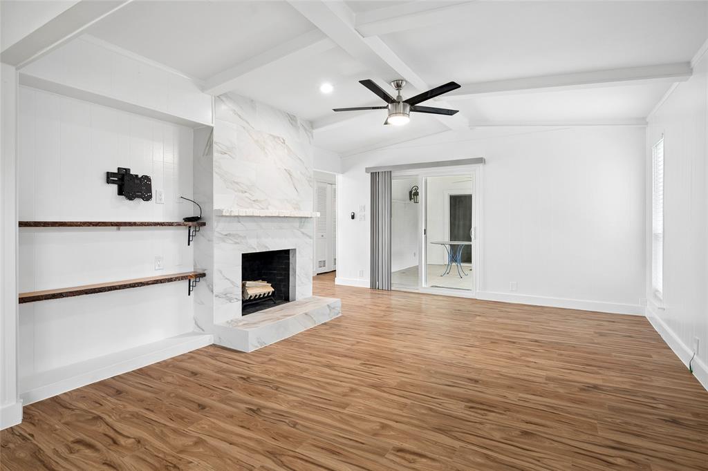 15515 Leavalley Circle