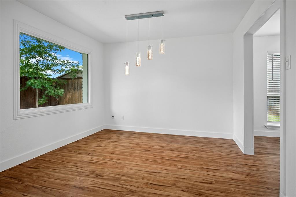 15515 Leavalley Circle