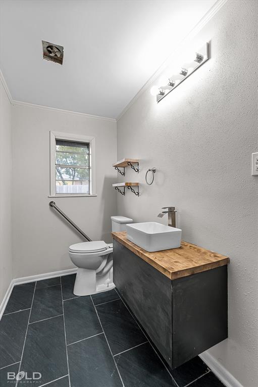 Yanceys Southern Hills Sub - Commercial Sale