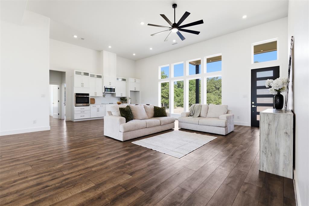 2304 Candlestick Drive