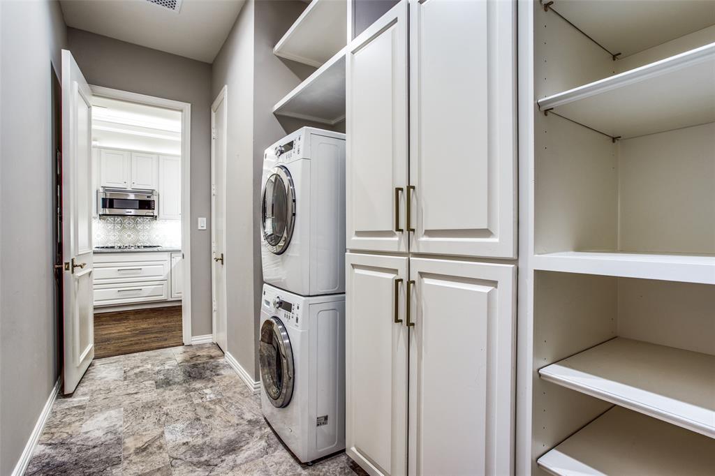 Plaza At Turtle Creek Residence Ph - Residential