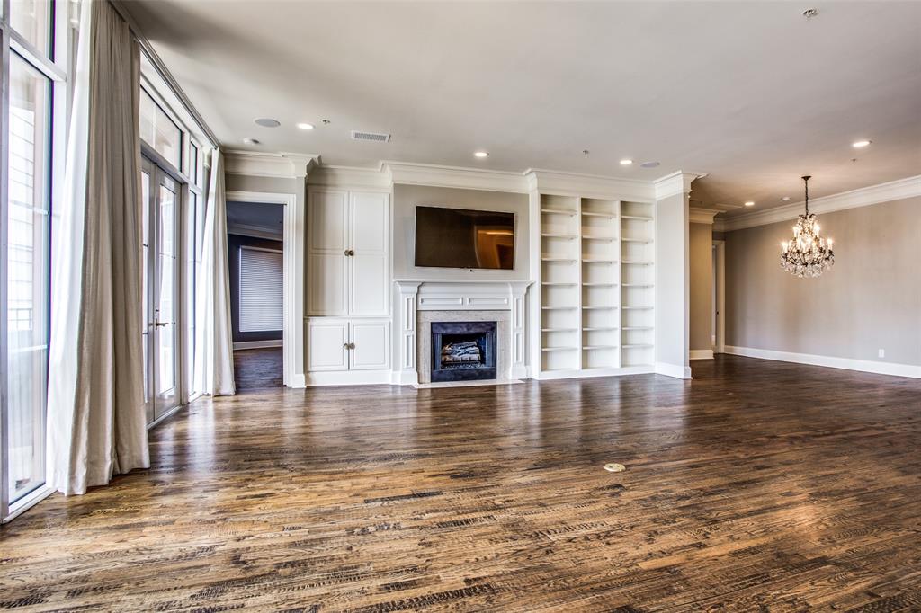 Plaza At Turtle Creek Residence Ph - Residential