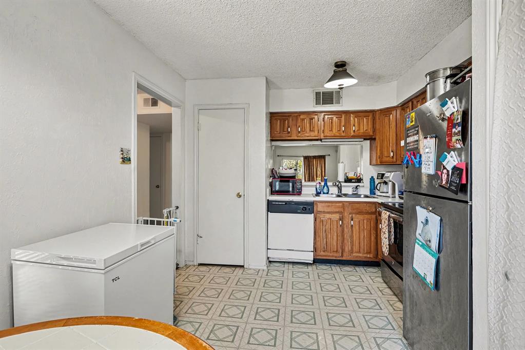 Woodhaven Hills Condo Ph 2 - Residential