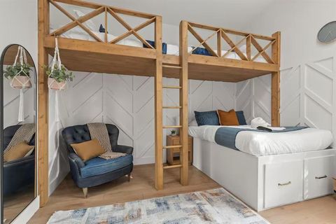 Tiny photo for 315 Easton Road, Dallas, TX 75218 (MLS # 21092900)