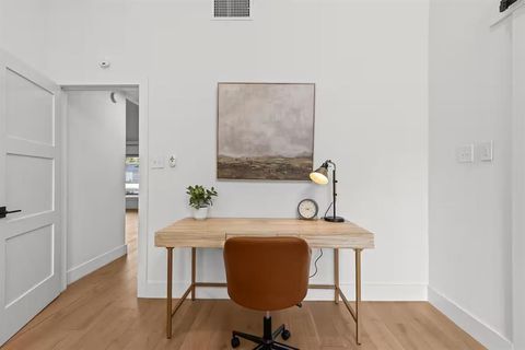 Tiny photo for 315 Easton Road, Dallas, TX 75218 (MLS # 21092900)