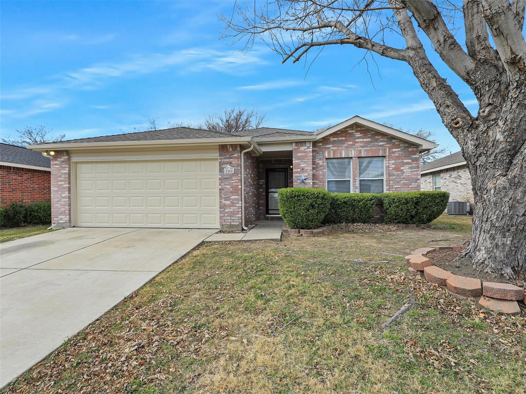 Photo 1 of 21 — 2508 Pecan Drive, Little Elm, TX 75068