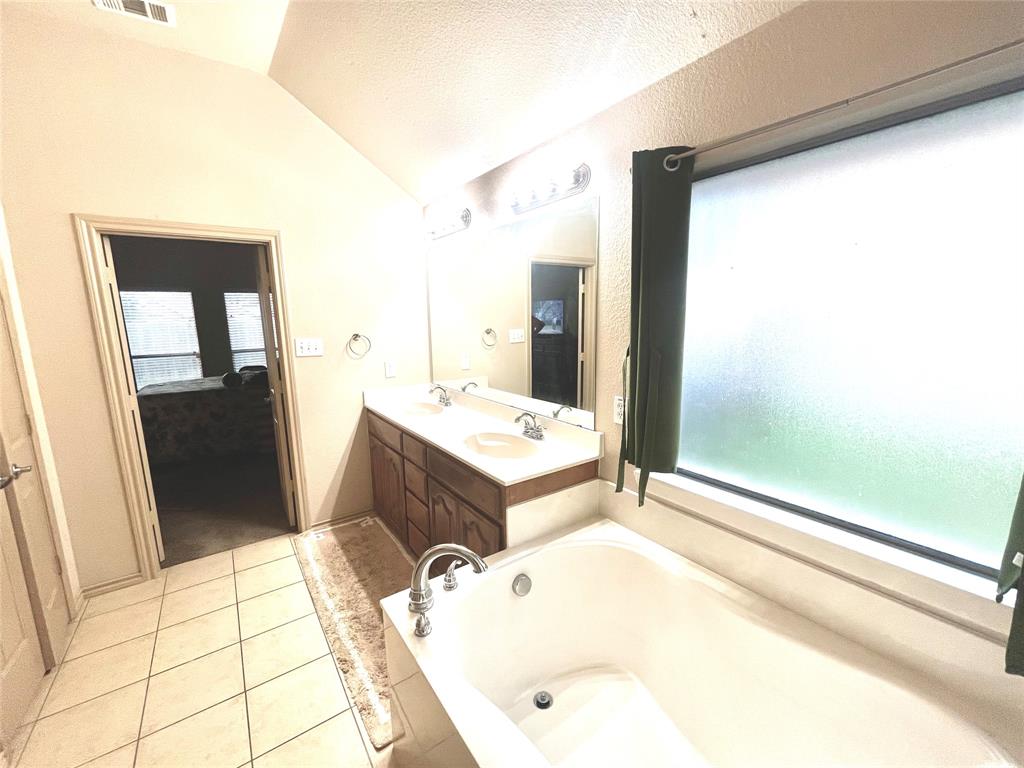 Kingston Mdws Ph 01-A - Residential